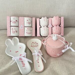 Sanrio Pink and White Bunny Bakeware Set